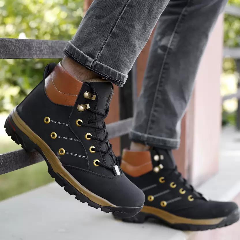 Trendy Dailywear Mens Casual Boots